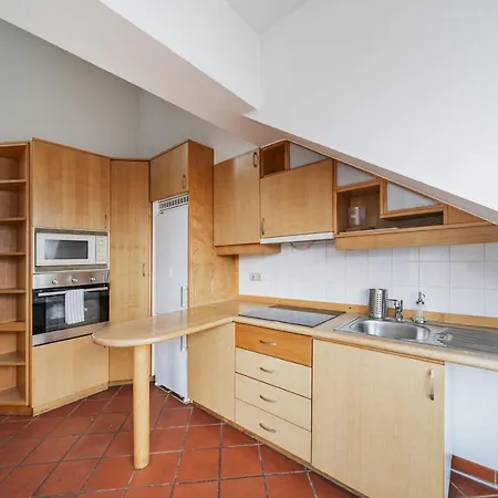 Apartment Stylisch In Vienna's 18th District