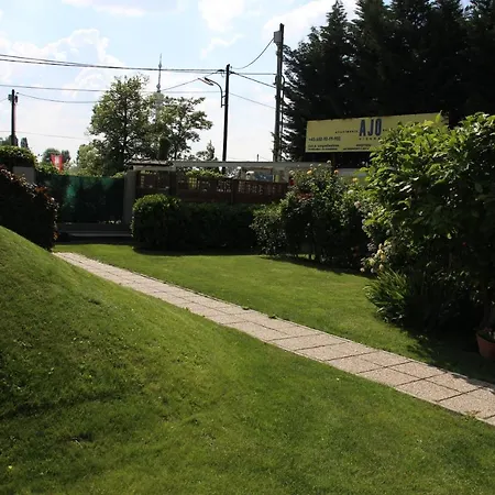Ajo Garden - Contactless Check-in Apartment *