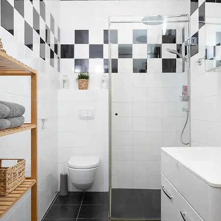 Designer Apartments, 2 Min To U1 Reumannplatz Vienna