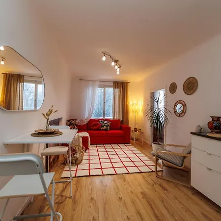Cosy Brand New Vienna