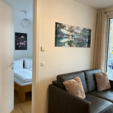 Modern With Balcony Near City Center Appartement