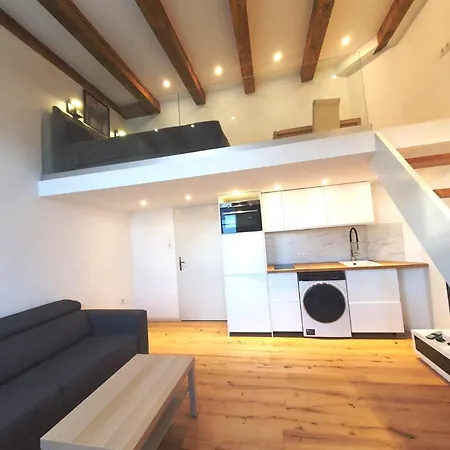 Mezzanine De Grinzing Apartamento *