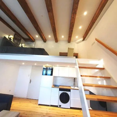Mezzanine De Grinzing *