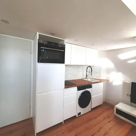 Mezzanine De Grinzing Apartamento *