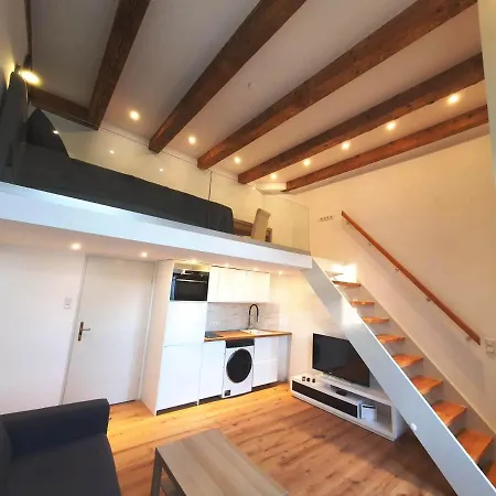 Mezzanine De Grinzing *