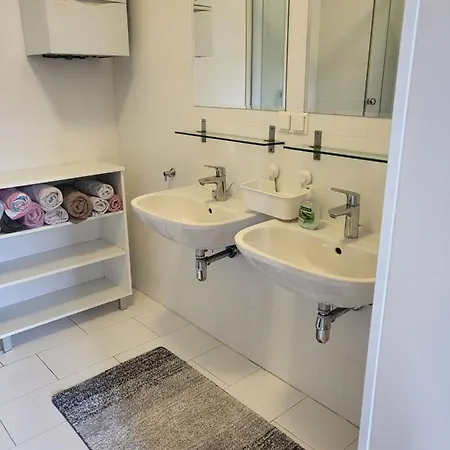 West Apartment Vienna