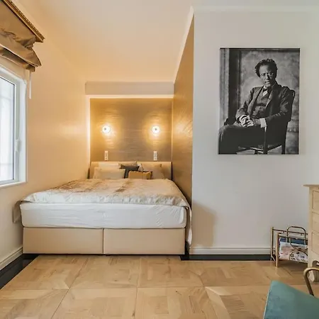 Apartment Vivid City Gem - A Reminiscence Of Gustav Mahler