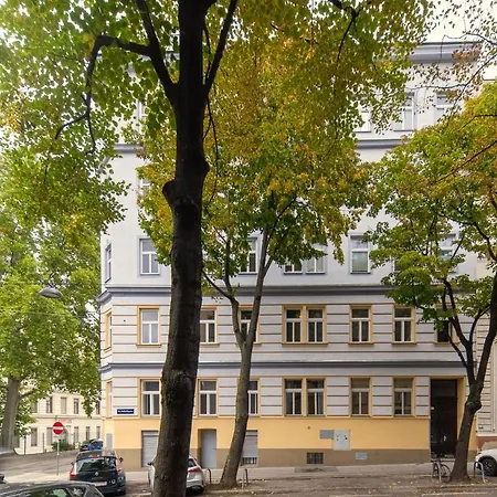 Apartment Designer Near Schoenbrunn *