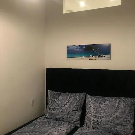 Klimatisierte Sehr Zentrale Wohnung-loftstyle- Apartment