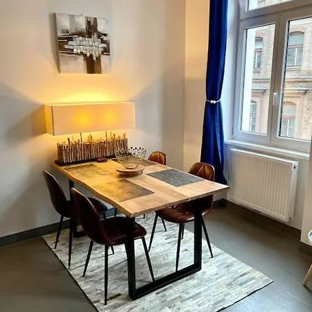 Klimatisierte Sehr Zentrale Wohnung-loftstyle-