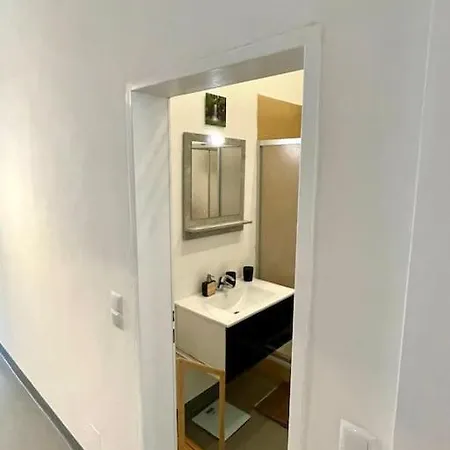 Klimatisierte Sehr Zentrale Wohnung-loftstyle- Apartment Vienna