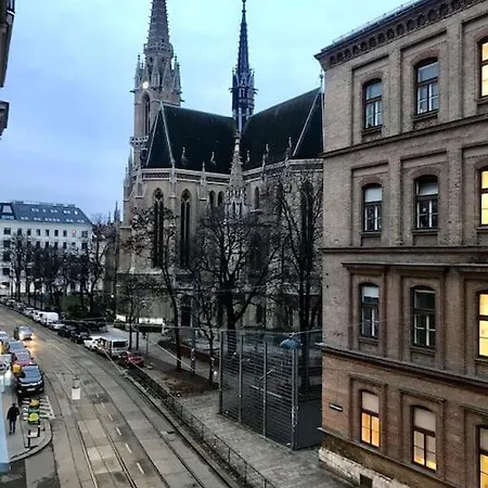Apartment Klimatisierte Sehr Zentrale Wohnung-loftstyle- *