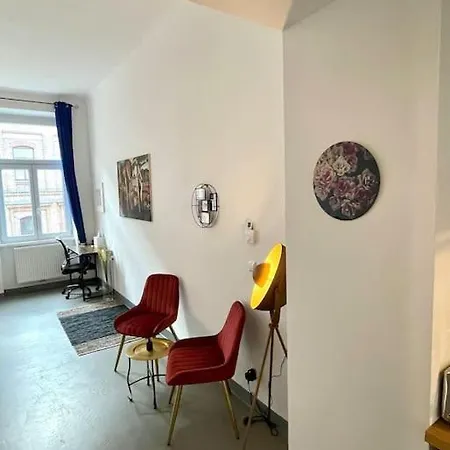 Klimatisierte Sehr Zentrale Wohnung-loftstyle-