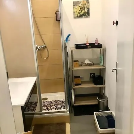 Apartment Klimatisierte Sehr Zentrale Wohnung-loftstyle- *