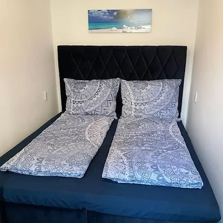 Klimatisierte Sehr Zentrale Wohnung-loftstyle- Apartment *
