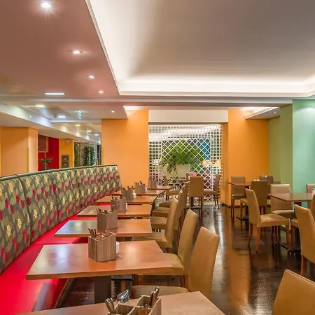 מלון Courtyard By Marriott Schoenbrunn 4*