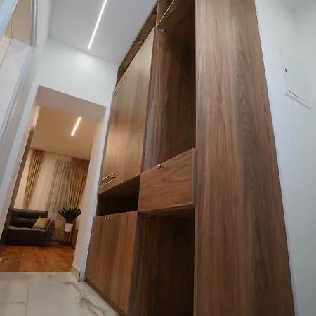 Real Appartments *