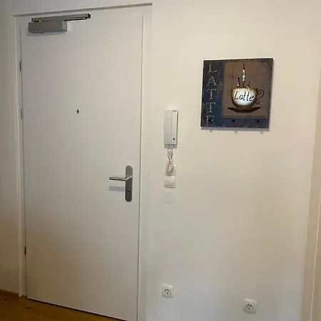 Apartment Modern With Balcony Near City Center Vienna