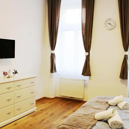 Apartamento Goldberger 1020 *