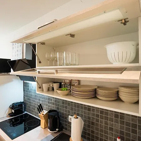 Brand-new In The 17th District Of Apartment *