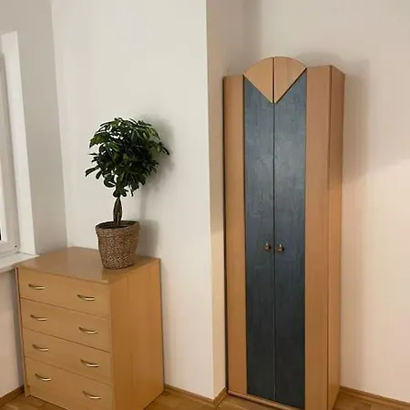 Modern And Comfortable Next To Mainstation Vienna