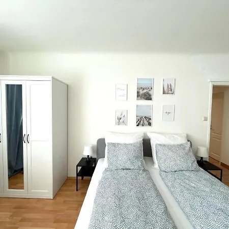 Cosy Near Schoenbrunn & Meidlinger Market Apartment *
