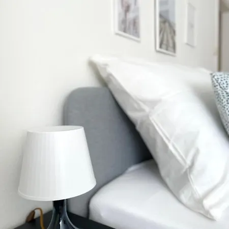 Cosy Near Schoenbrunn & Meidlinger Market Apartment Vienna