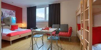 Hotel Meininger Hauptbahnhof