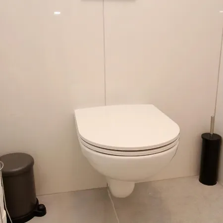 Modern Balcony With Free Parking شقة فيينا