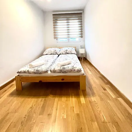 Spacious With Terrace Vienna