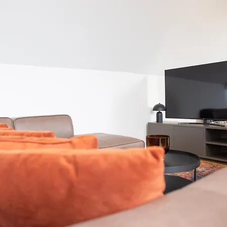 Blackhome Luxury Loft