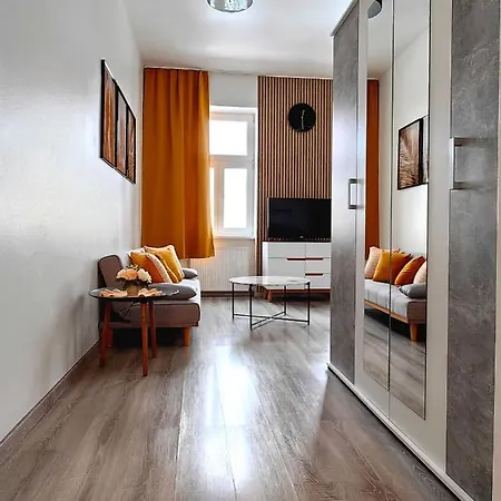 Apartment Adonis *
