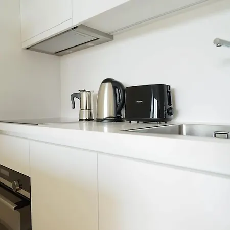 Apartment With Terrace Near Metro Station And Vienna