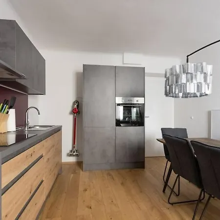 New Shalalaliving - Lovely Family Near Schoenbrunn - Pg Apartment *