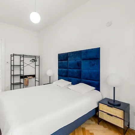 Chic Residences #suite 7 Apartment