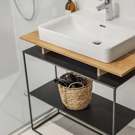 Sky Mit Balkon Апартаменты