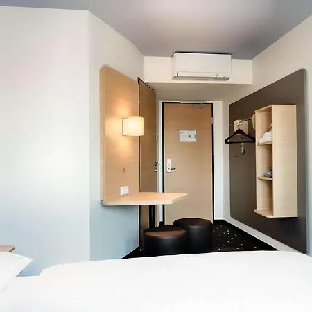 Hotel Wien-stadthalle 3*