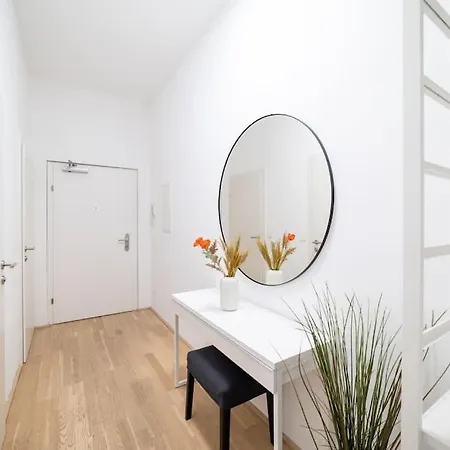Beautiful In Vienna's Heart 1b Apartament *