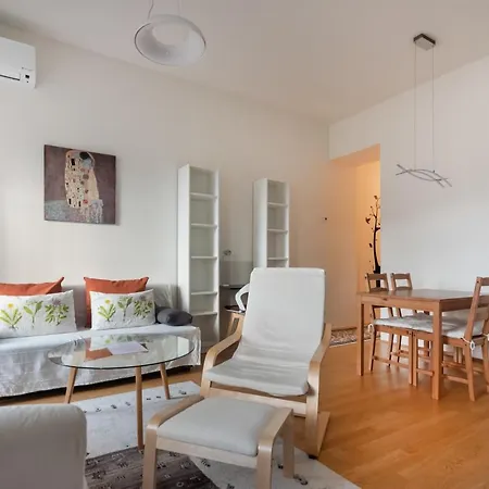 An Der Donau, 10 Minuten Ins Zentrum, Klimaanlage Apartment *