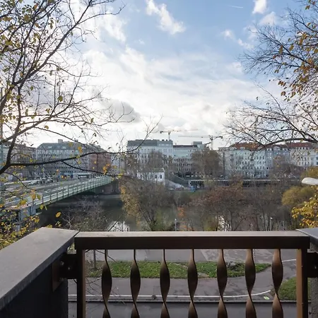 An Der Donau, 10 Minuten Ins Zentrum, Klimaanlage