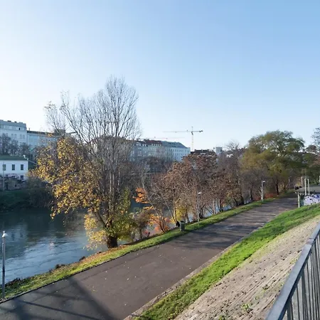 An Der Donau, 10 Minuten Ins Zentrum, Klimaanlage Apartment Vienna