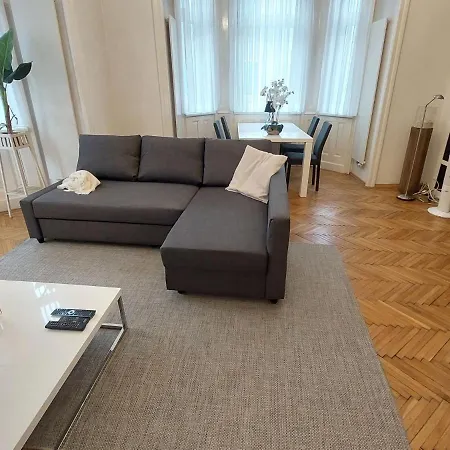 Apartment Romantic Living By Interhome