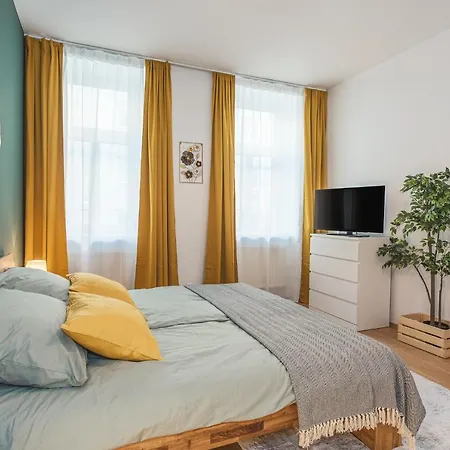 Apartment Beautiful - 12 Minutes To Center