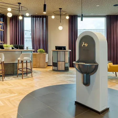 Spark By Hilton Donaustadt ホテル 4*
