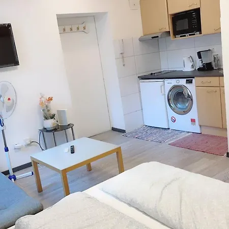 Comfort Studio 3p Km Apartment *
