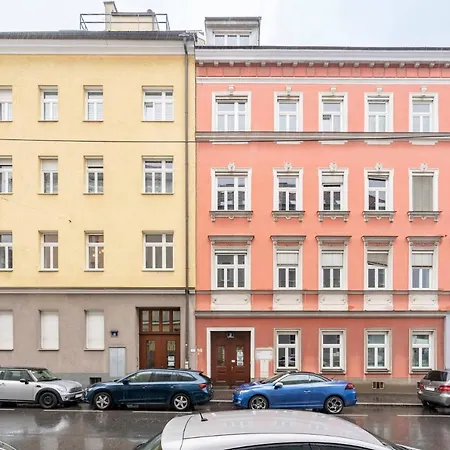 Yeshello Station Apartment Vienna