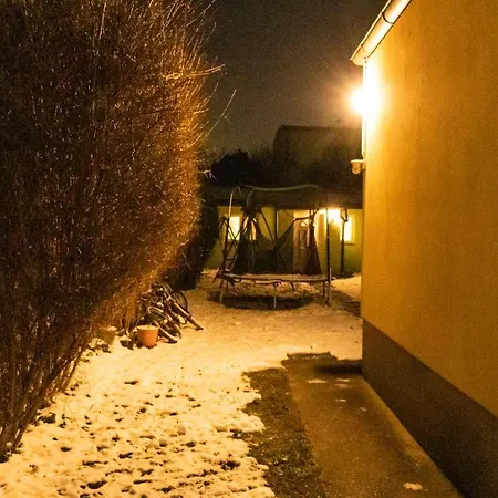 Apartment Small-comfy In Donaustadt Garden - Not Shared!