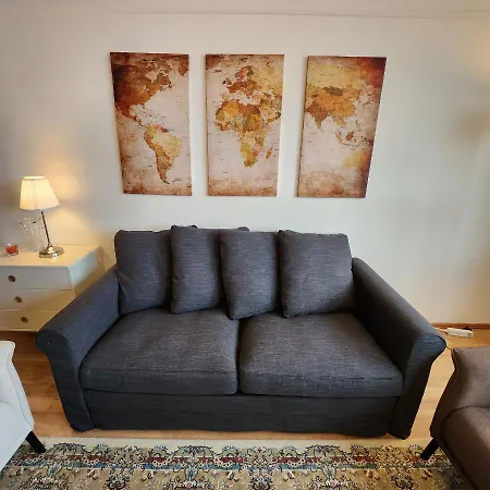 Appartamento Lovely For 4 On The Danube River - Private Parking Vienna