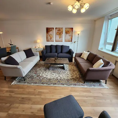 Apartamento Lovely For 4 On The Danube River - Private Parking