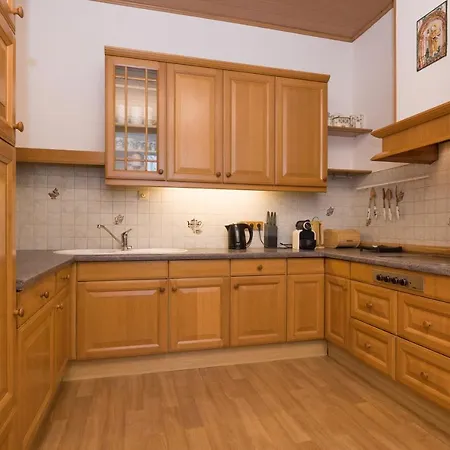 Cozy And Brand New 1 Bedroom In Apartment Wien